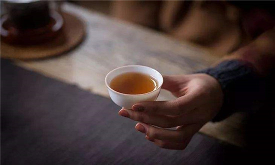 抖音开网店卖茶叶要具备哪些条件-抖云推助力更简单开店在抖音卖茶叶